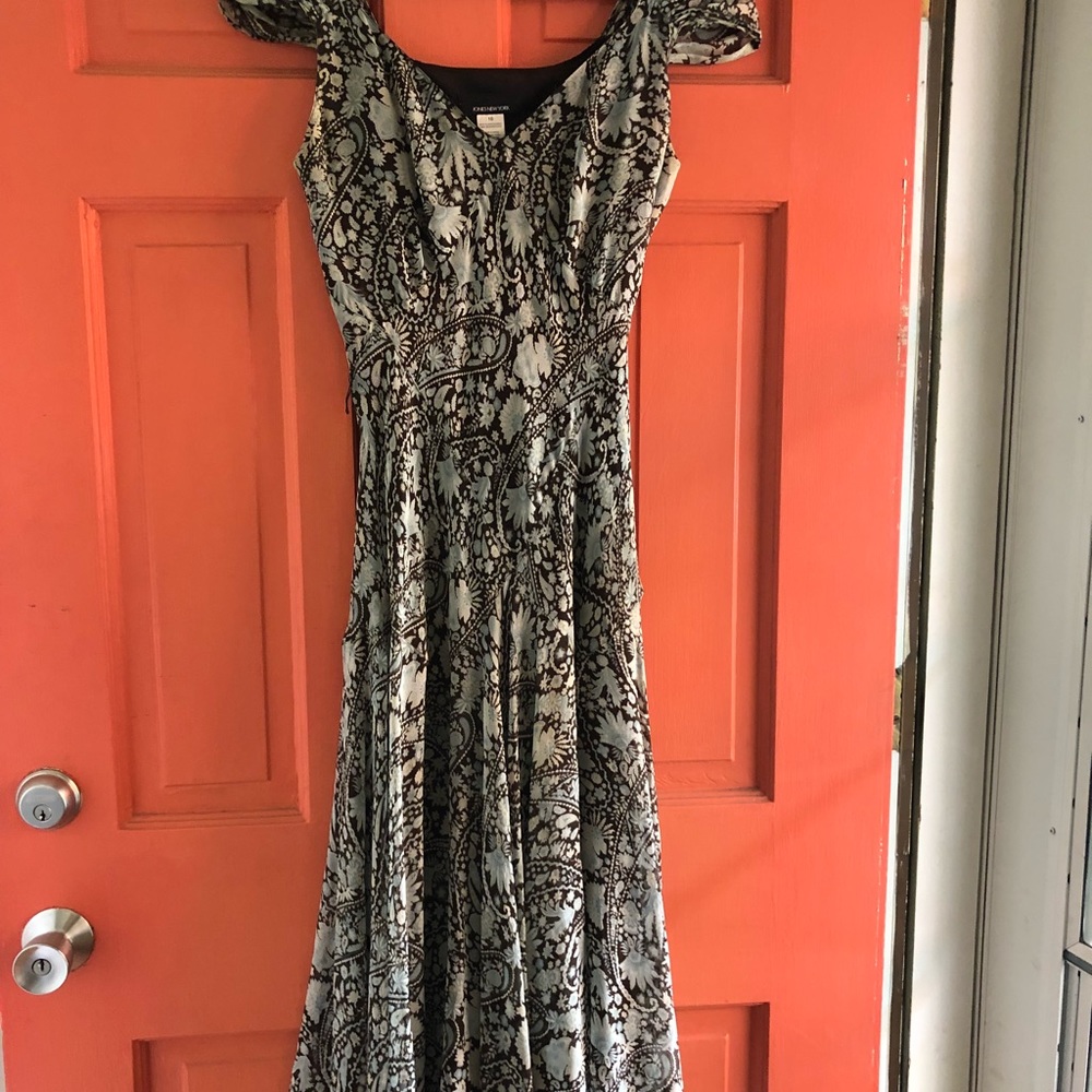 Patterned jones NY dress